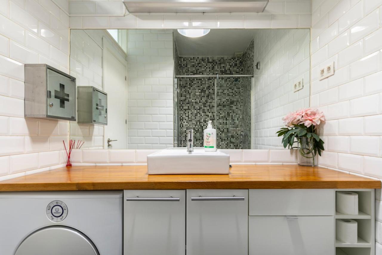 Homeabout Madrid Rio Apartment Екстер'єр фото